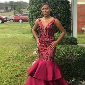 Prom/formal dress